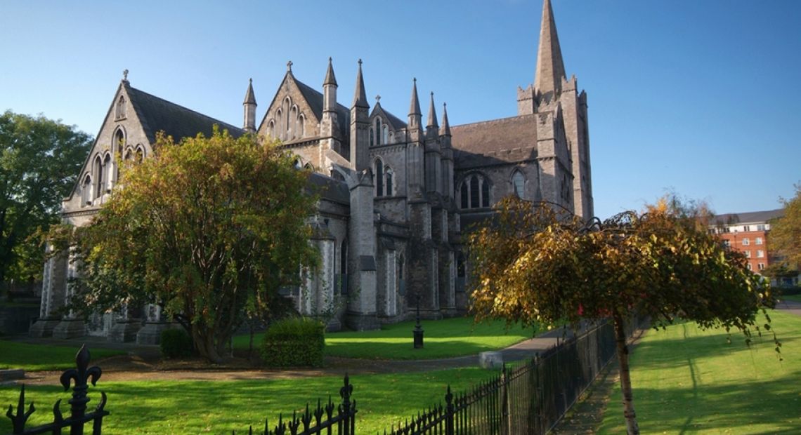Catedrala-Sfantul-Patrick-Dublin01.jpg