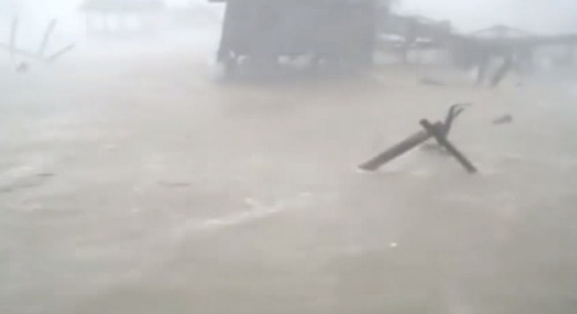 tajfun-filipini.jpg