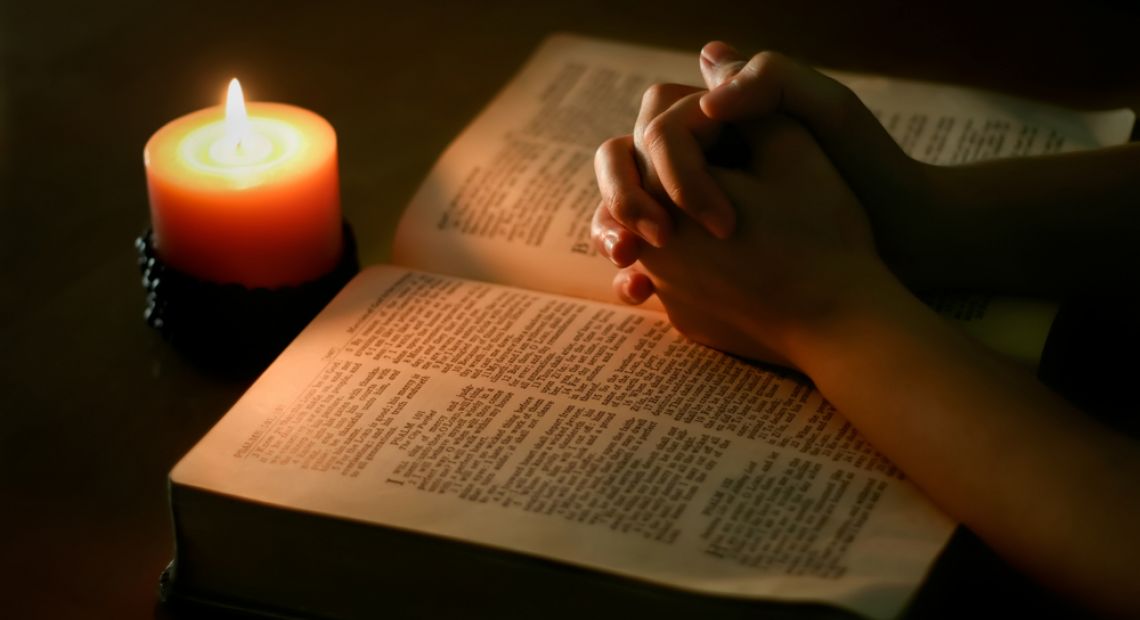 prayer-bible.jpg